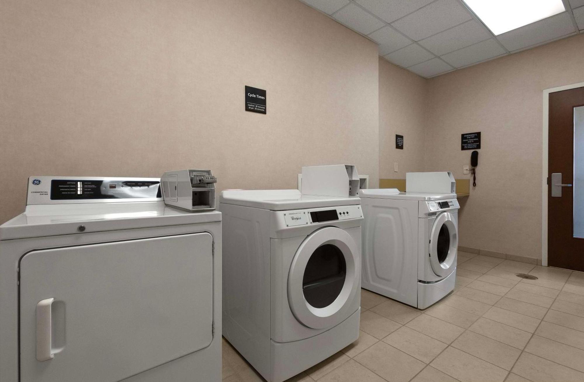 Hampton Inn Belmont At Montcross Dış mekan fotoğraf