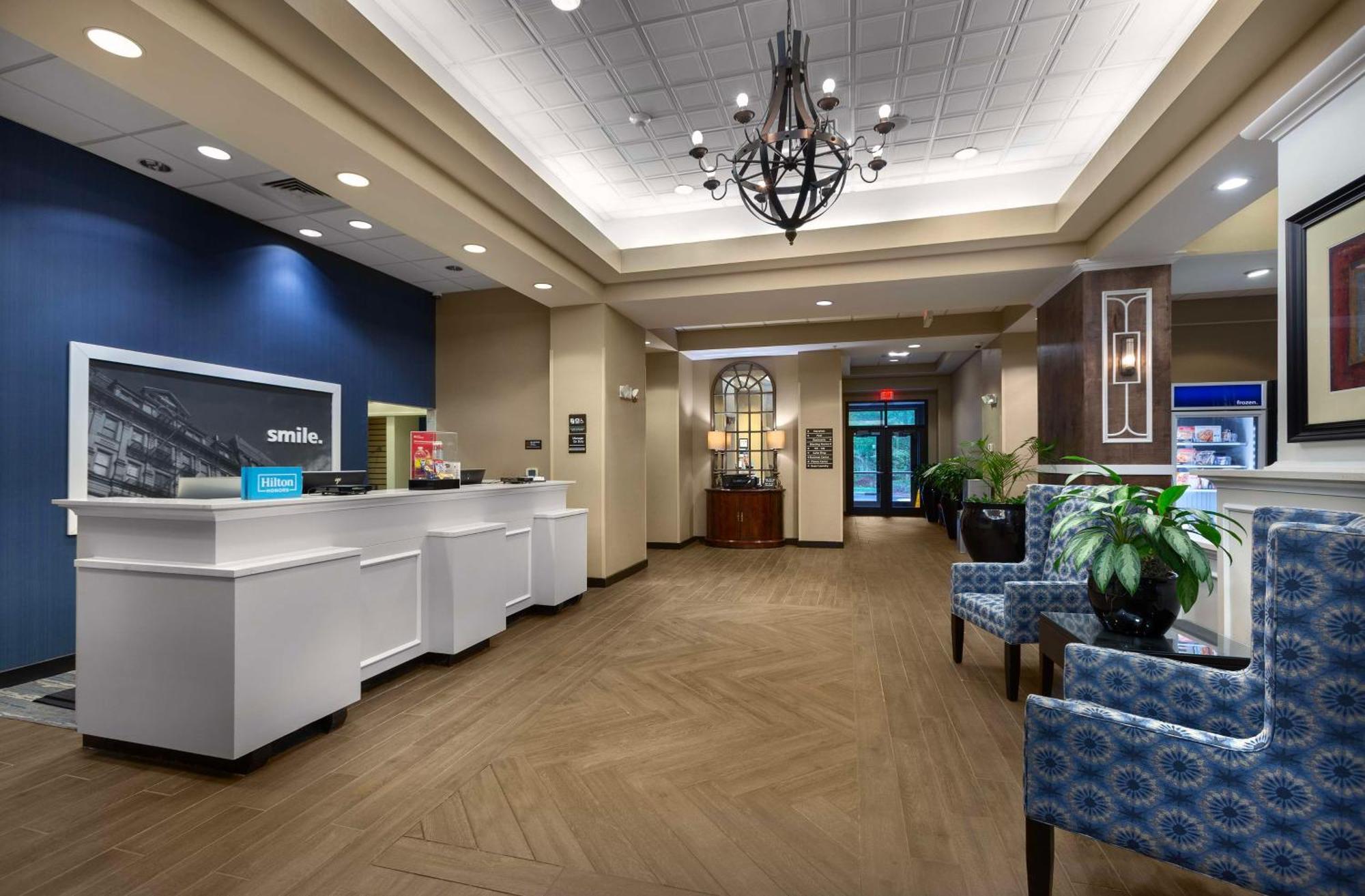 Hampton Inn Belmont At Montcross Dış mekan fotoğraf