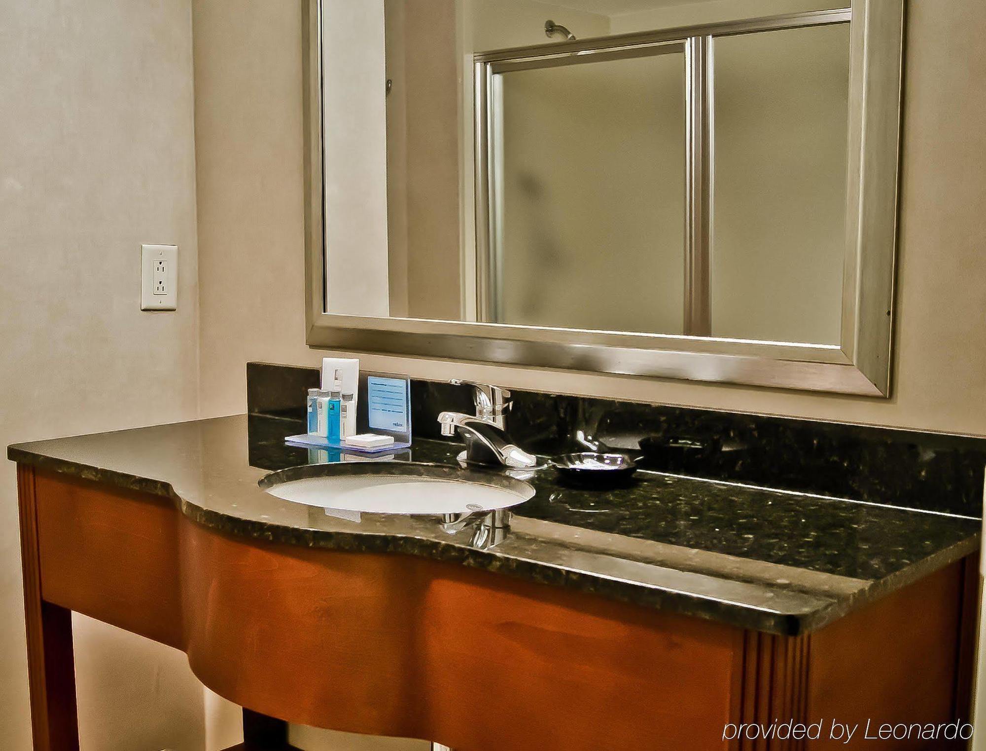 Hampton Inn Belmont At Montcross Dış mekan fotoğraf